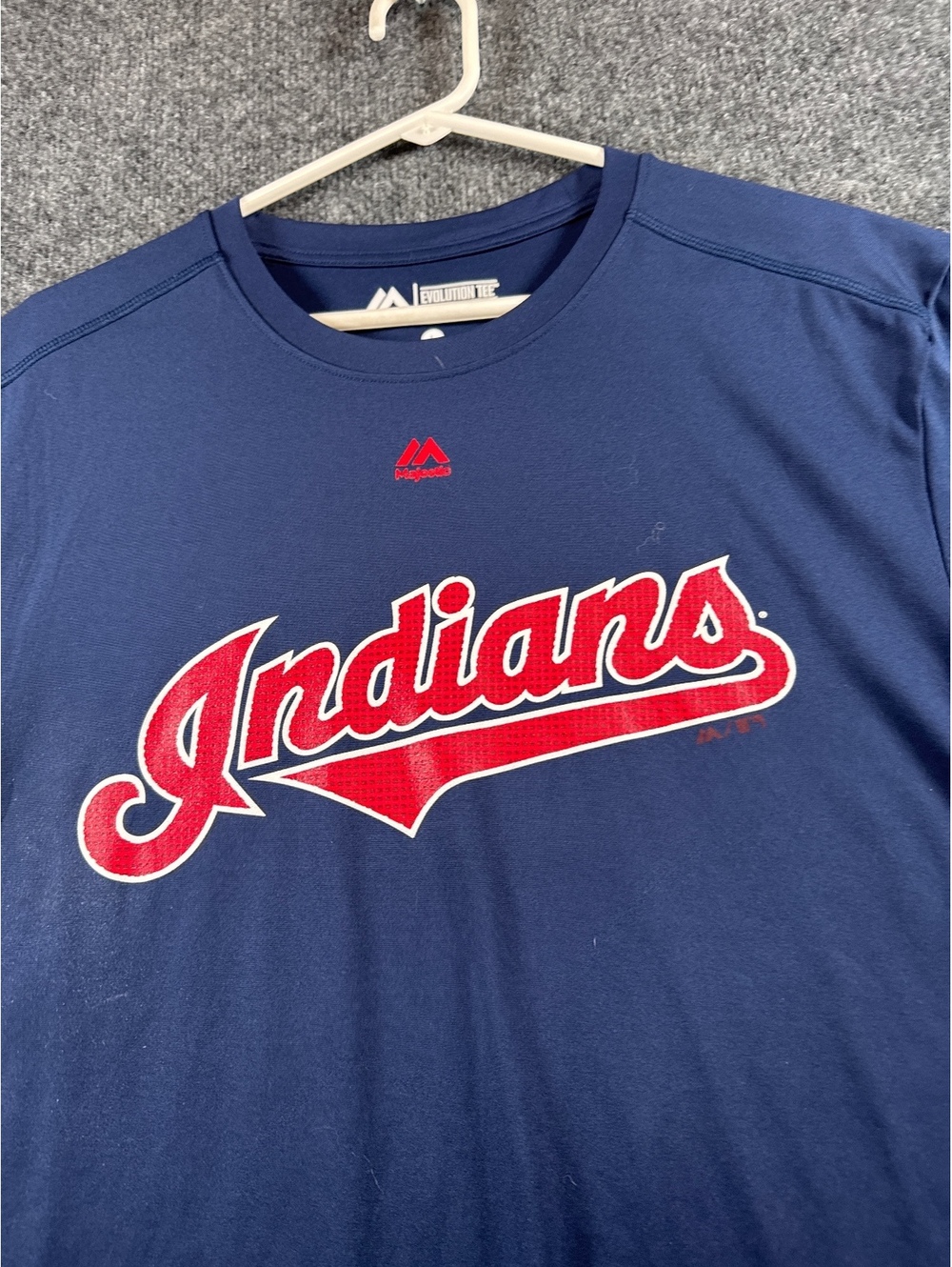 Cleveland Indians Majestic Evolution Tee Mens L Navy MLB Baseball Graphic Shirt
